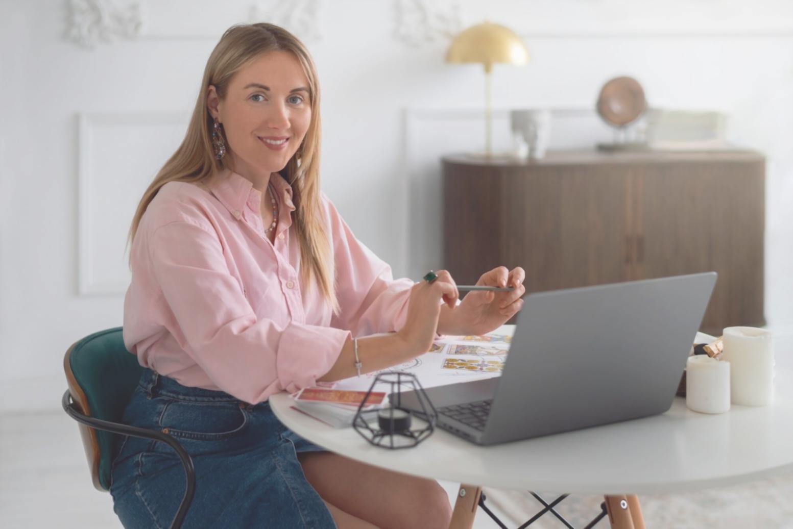 Équipe dolymeravia en consultation stratégique pour l'optimisation des ventes